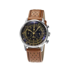 Reloj cronógrafo LIP Rallye Autodrome con esfera negra, intrincadas escalas taquimétricas doradas y correa de piel marrón perforada estilo carreras.